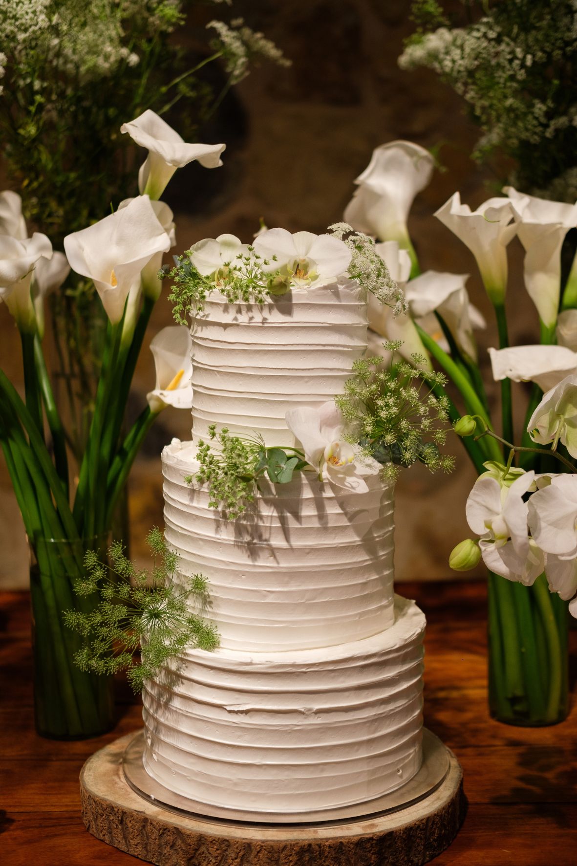 bolo de casamento na praia