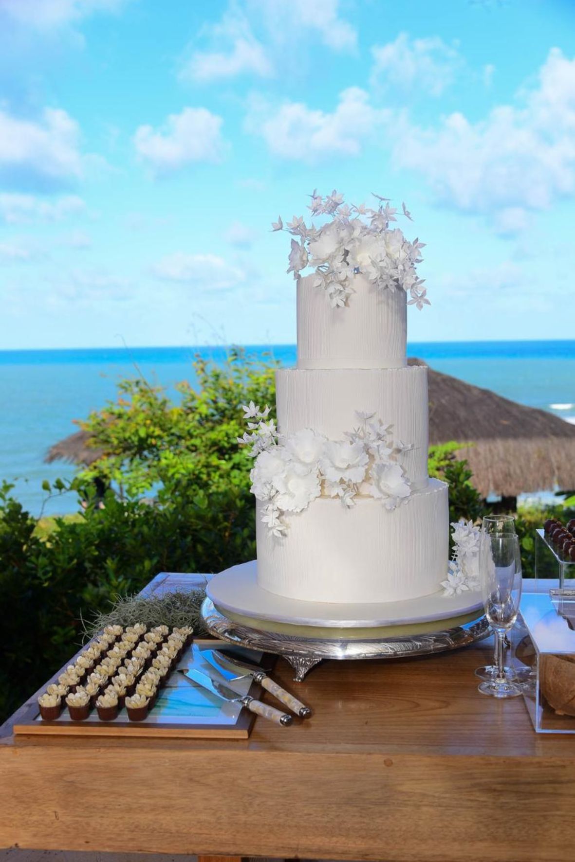 casamento na praia de Sibaúma bolo