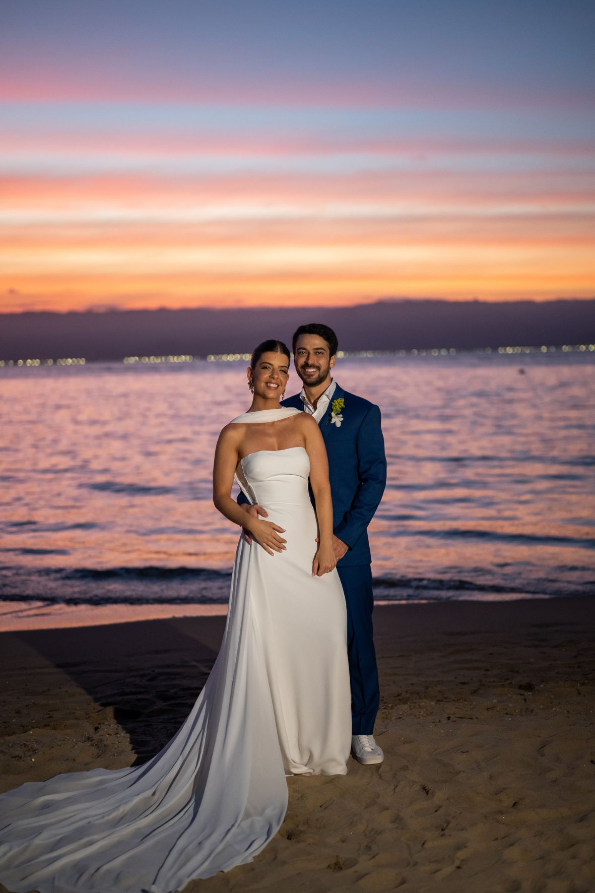 noivos casamento na praia