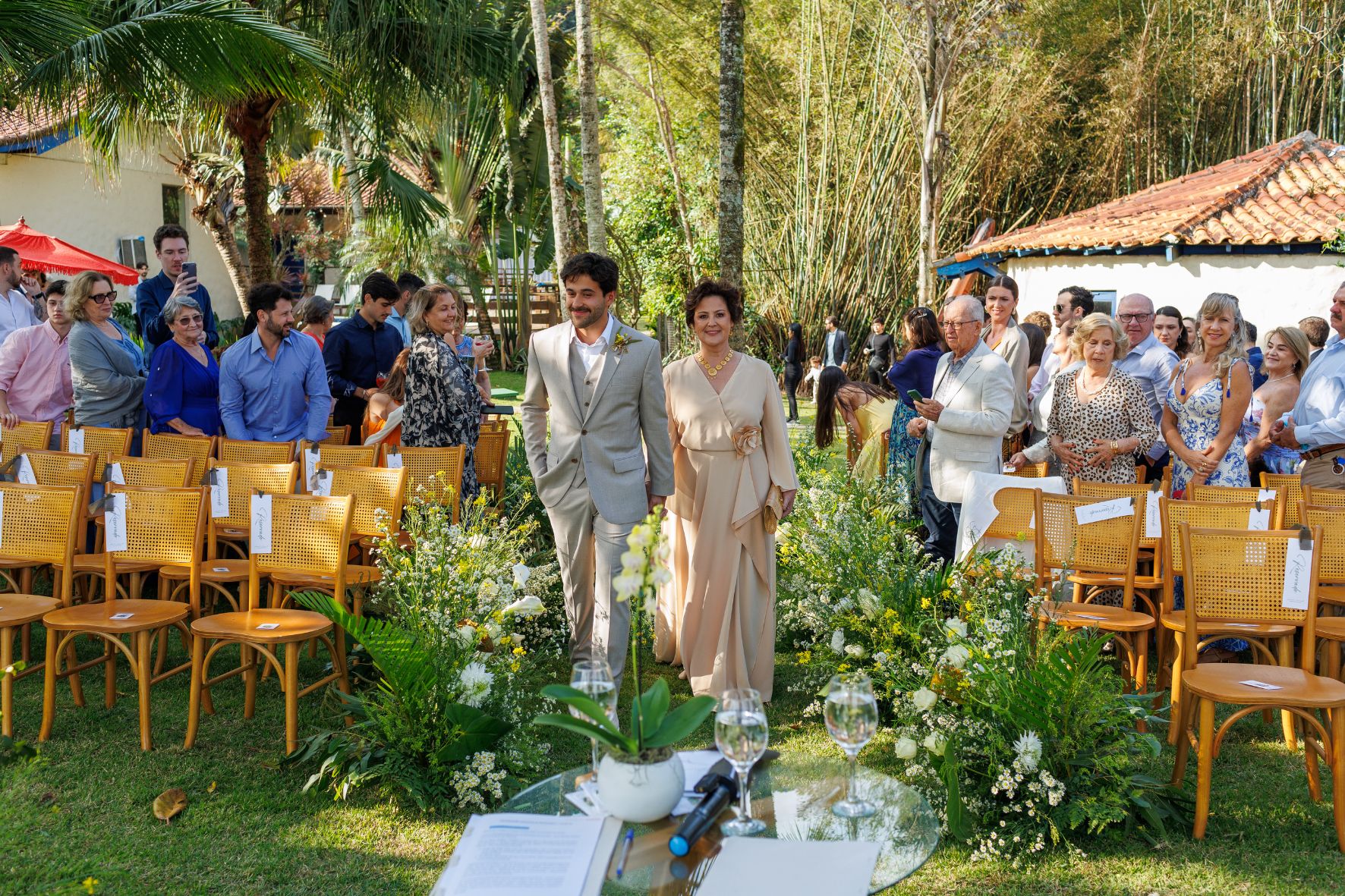 entrada do noivo casamento em toque toque pequeno - SP