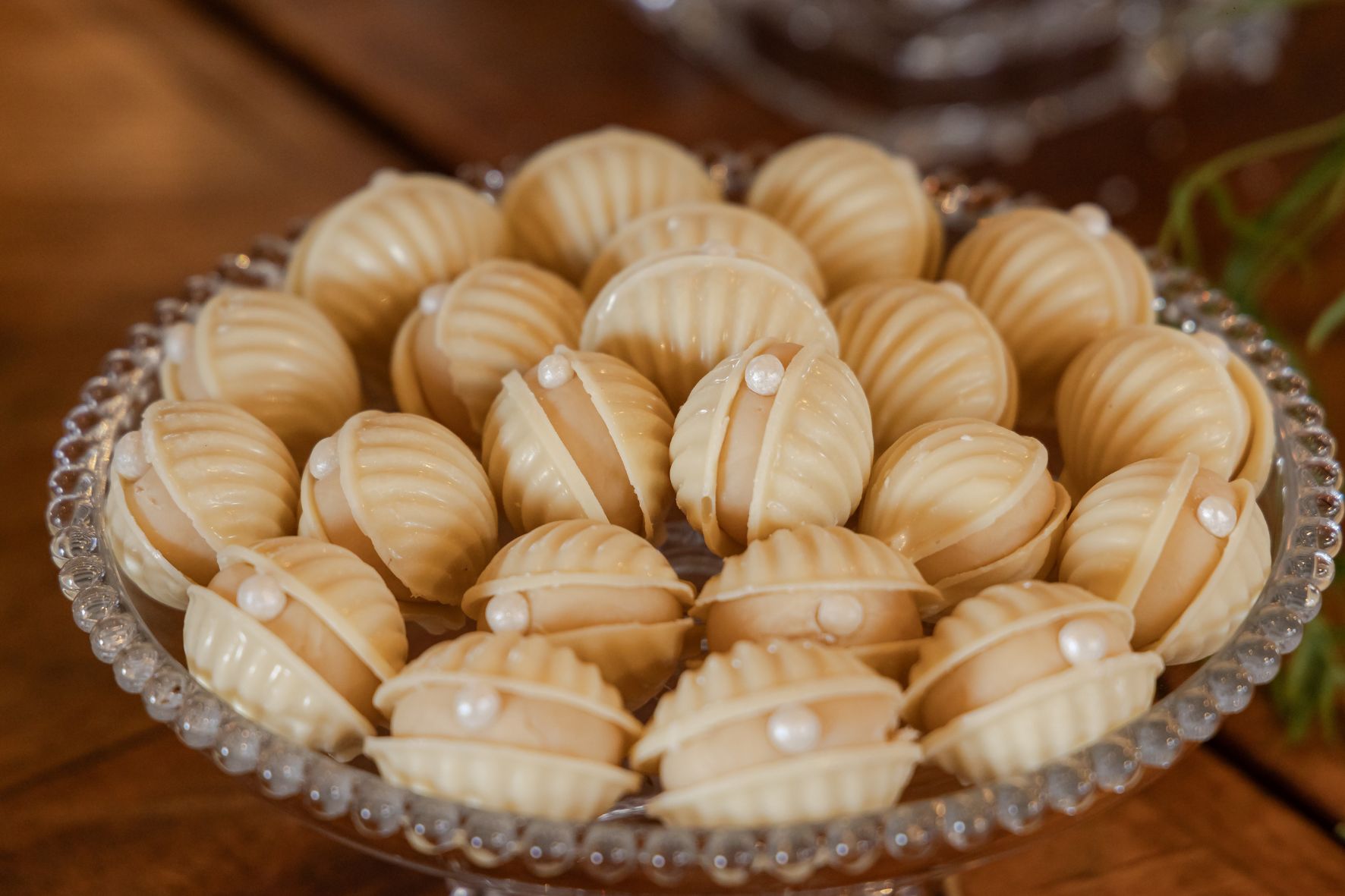 doces de casamento na praia