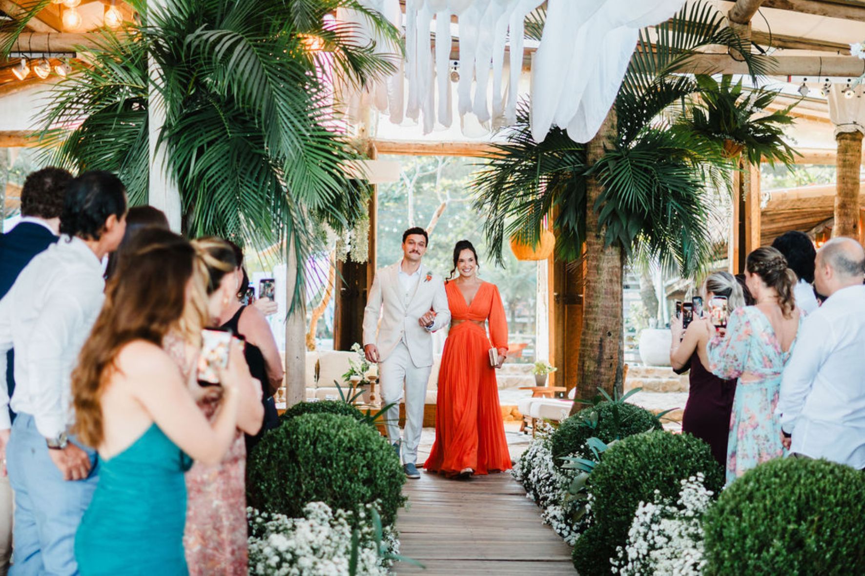 Casamento pé na areia em Maresias - SP