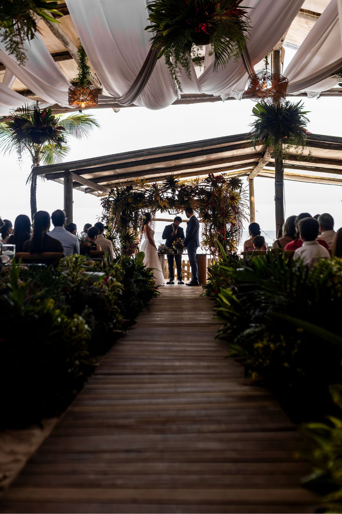 casamento à beira-mar no Luai Cabanas, em Maresias