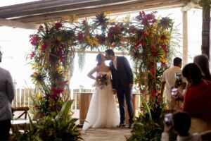 Casamento Luai Cabanas decoração Tropical